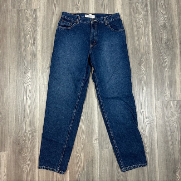 Signature by Levi Strauss Denim - Levi Strauss Signature Relaxed Fit Dark‎ Wash Jeans Size 12 Women’s